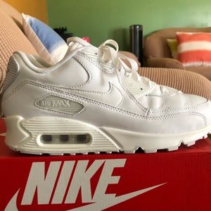 Size 8 US Mens Air Max 90 Leather